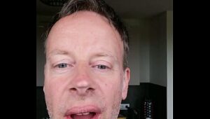 Dating ad leads to a gay encounter with Ikalsgayexhibition